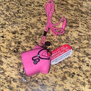 Badge & sanitizer holder  👩🏻‍⚕️